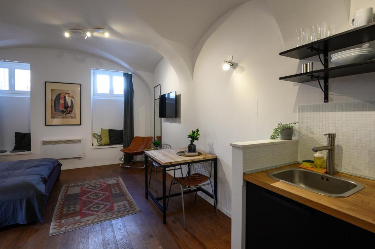 Swanky Old Town Apartment 자그레브 외부 사진